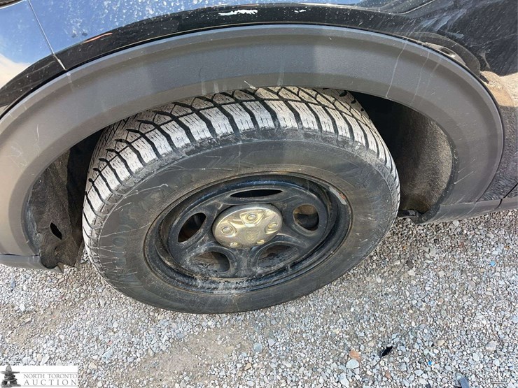 2020-ford-explorer-image-20