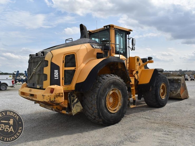 2015-volvo-l150h-image-13