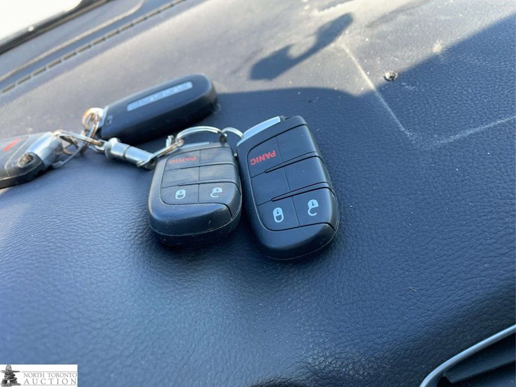 2020-dodge-durango-image-14