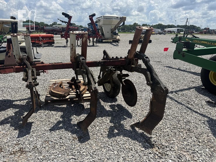 international-14-image-7