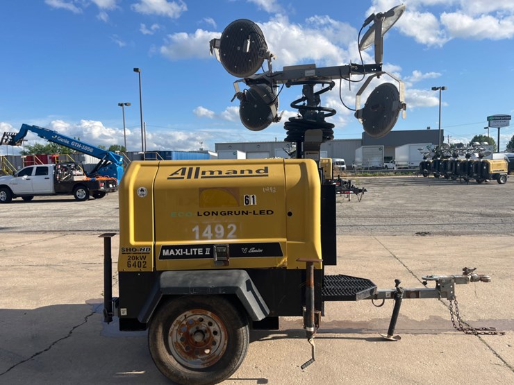 allmand-bros-maxi-lite-ii-v-image-3