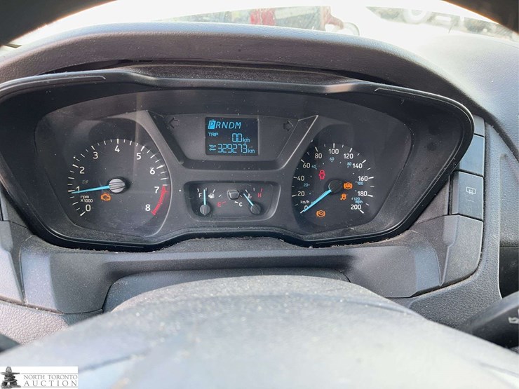 2016-ford-transit-image-11