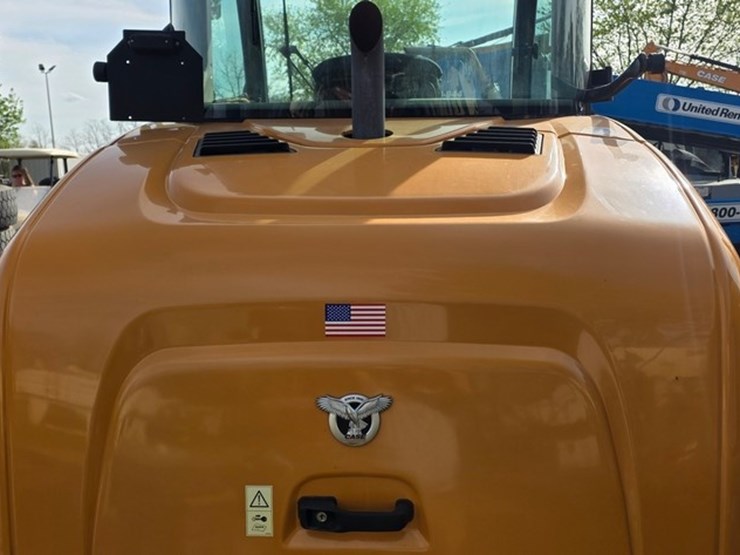 2023-case-321f-image-21