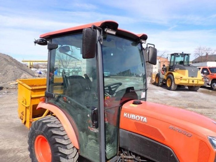 2017-kubota-b2650hsd-image-22