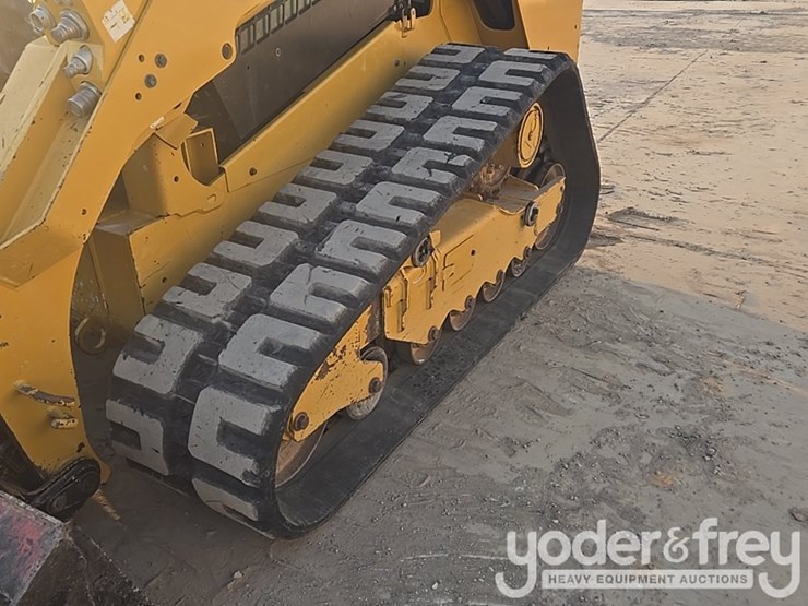 2022-caterpillar-289d3-image-10