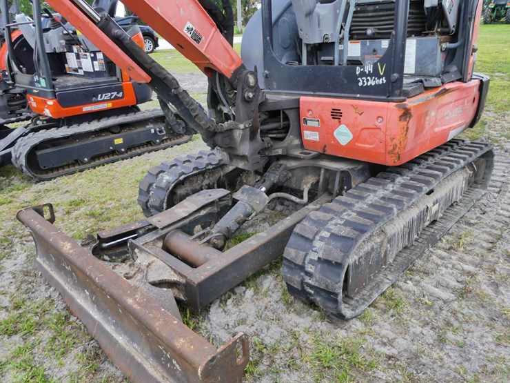 2018-kubota-kx033-4-image-9