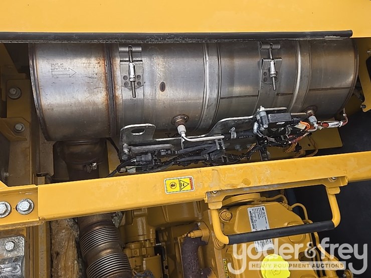 2019-caterpillar-336-image-100