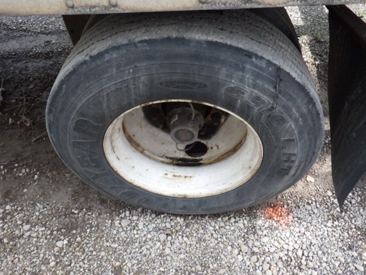 2015-strick-van-image-16