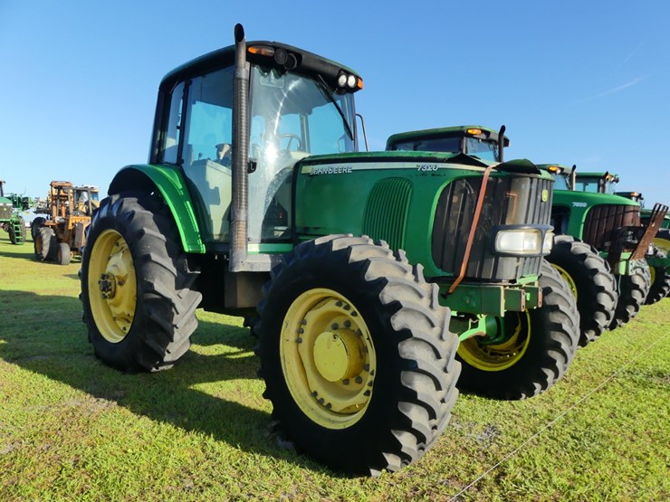 john-deere-7320-image-2