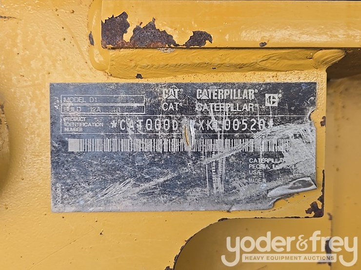 2021-caterpillar-d1-image-77