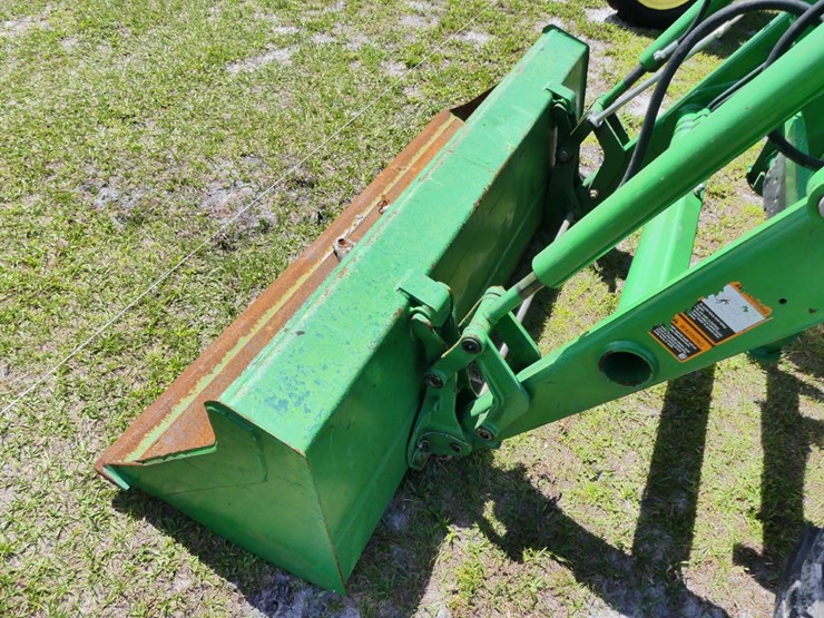 2010-john-deere-4720-image-12