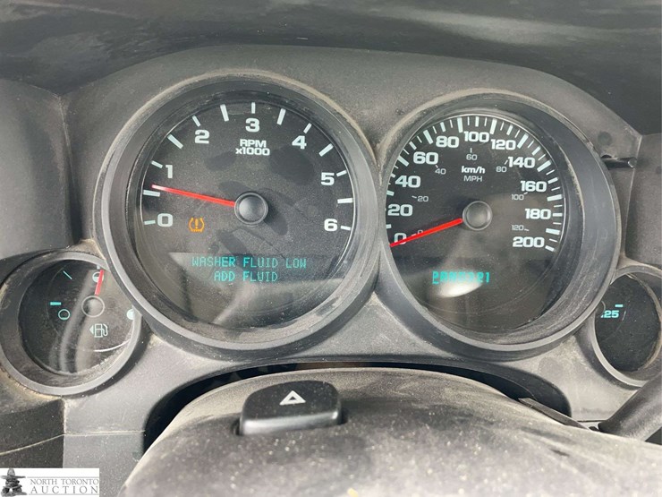 2008-chevrolet-silverado-1500-image-12