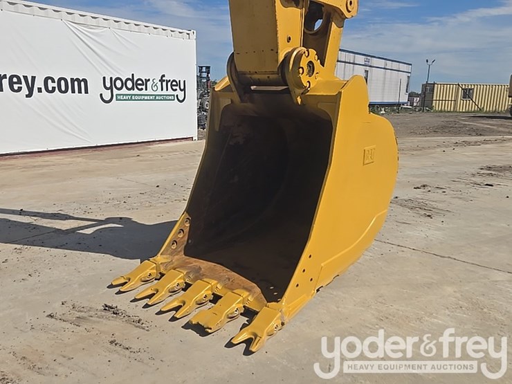 2017-caterpillar-336fl-image-25