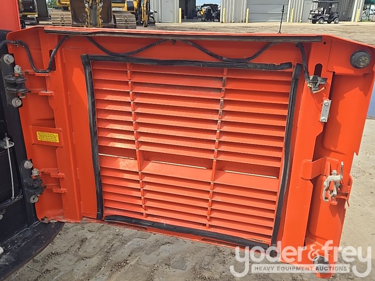 2020-kubota-svl65-2-image-28