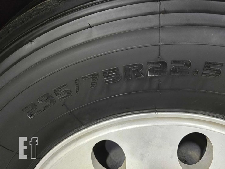 2017-mack-pinnacle-chu613-image-33