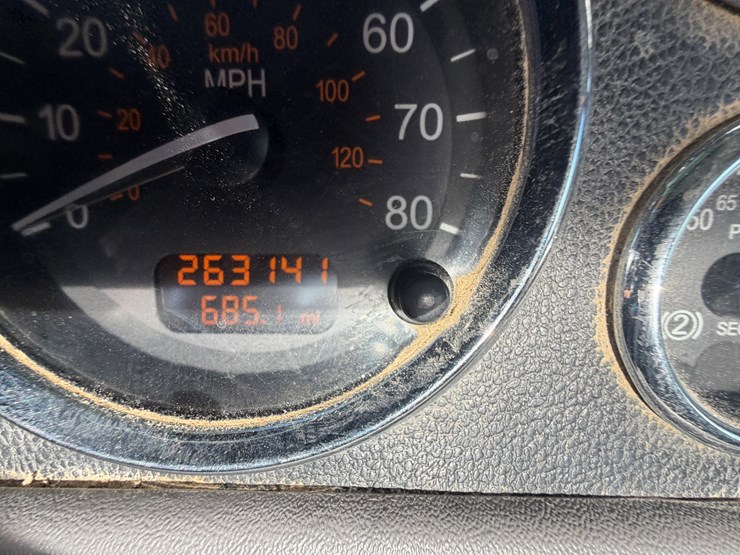 2021-peterbilt-367-image-19