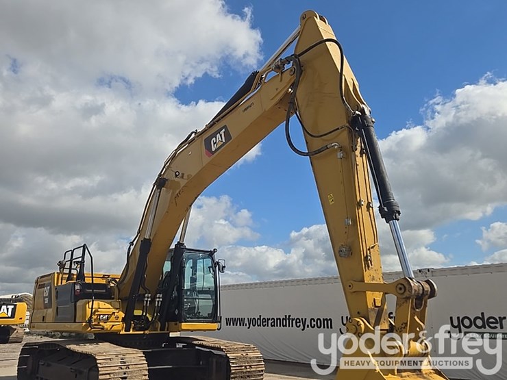 2019-caterpillar-336-image-27