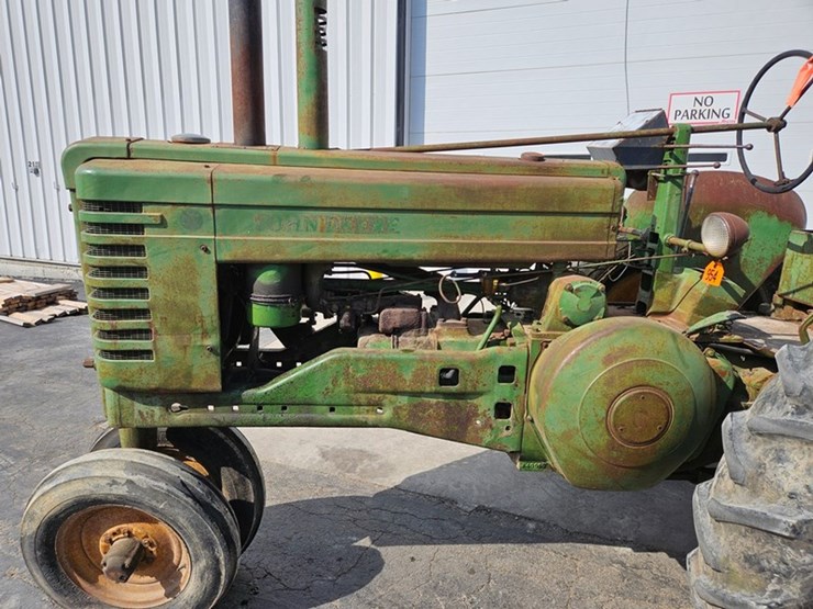1952-john-deere-model-a-image-9