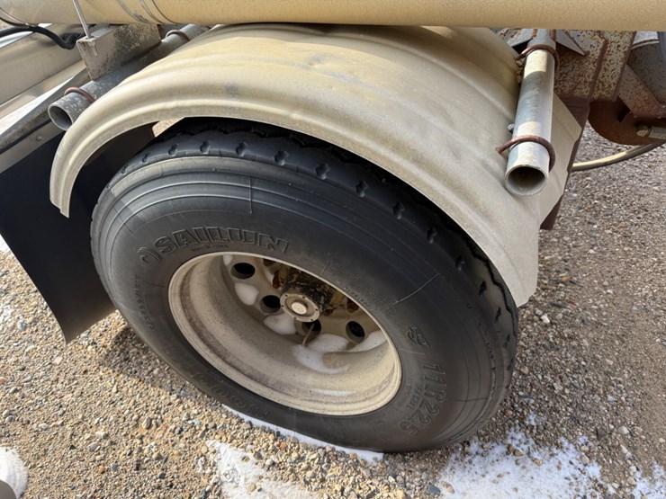 2009-polar-tank-image-18