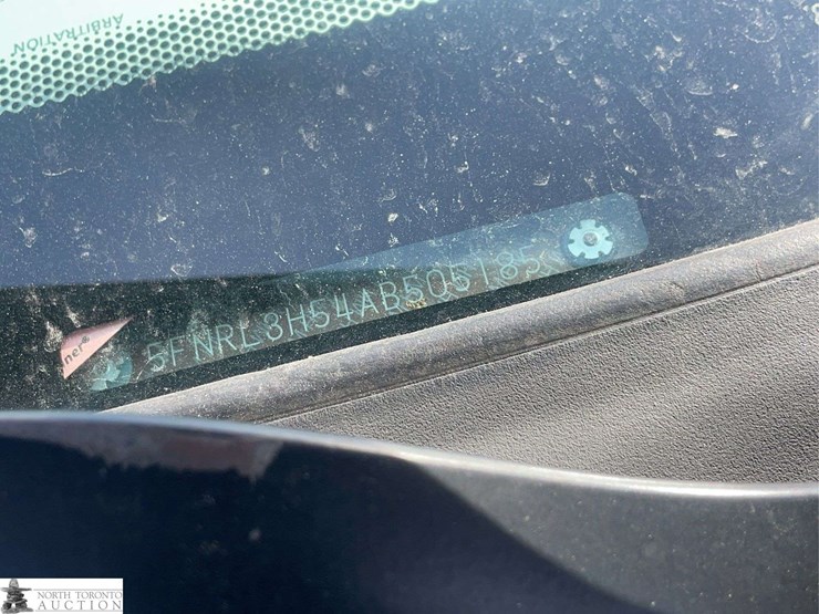 2010-honda-odyssey-image-16