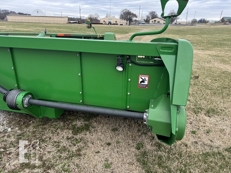 2018-john-deere-712c-image-13