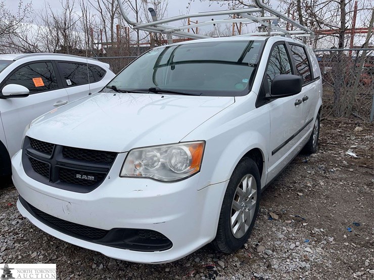 2014-ram-c/v-image-1