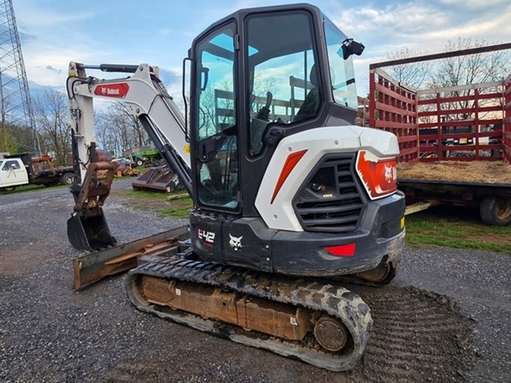 2023-bobcat-e42-image-4