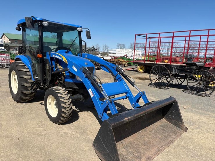new-holland-t2320-image-3