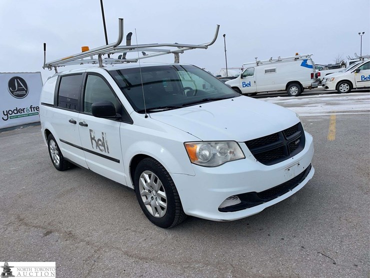 2014-ram-c/v-image-3