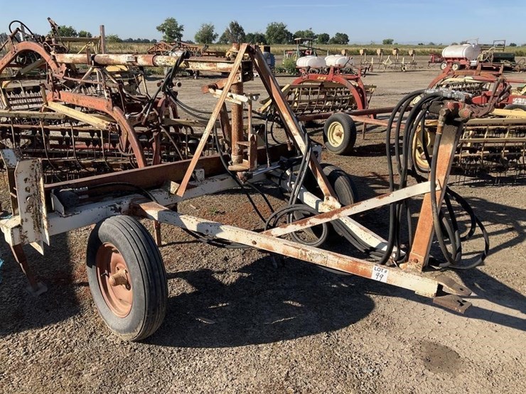 new-holland-260-image-15