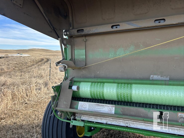 2019-john-deere-560m-image-26