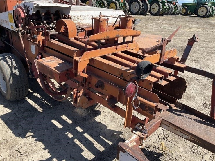 freeman-370t-baler,-deutz-diesel-image-15