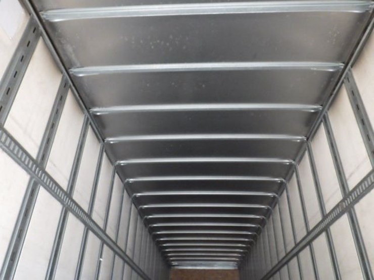 2015-strick-van-image-12