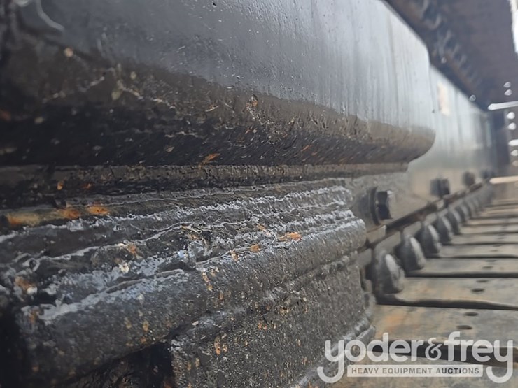 2018-caterpillar-305.5-image-13