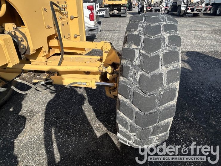 2008-volvo-g940-image-23