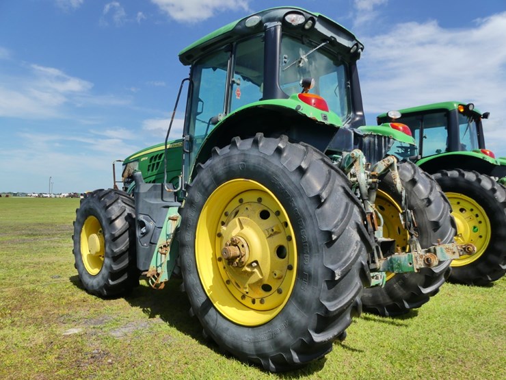 2020-john-deere-6155m-image-4