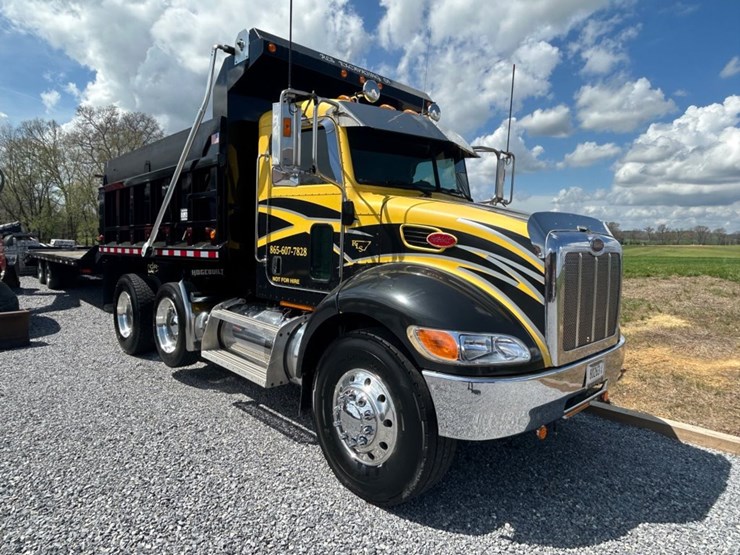 2005-peterbilt-335-image-7