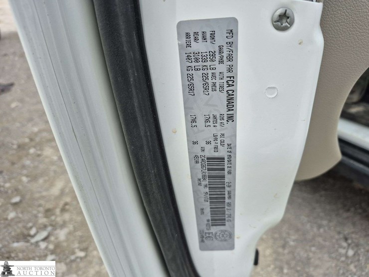 2020-dodge-grand-caravan-sxt-image-10