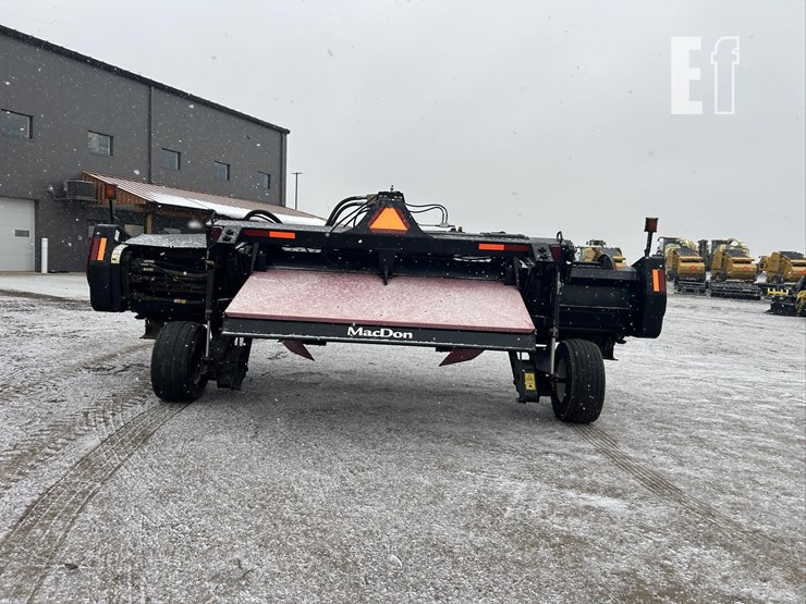 2013-mac-don-a30-d-image-4