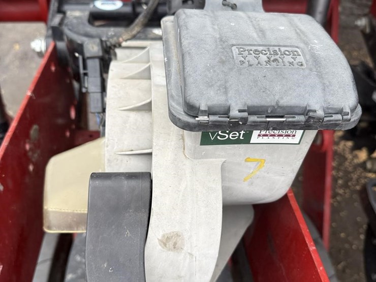 case-ih-1250-image-15