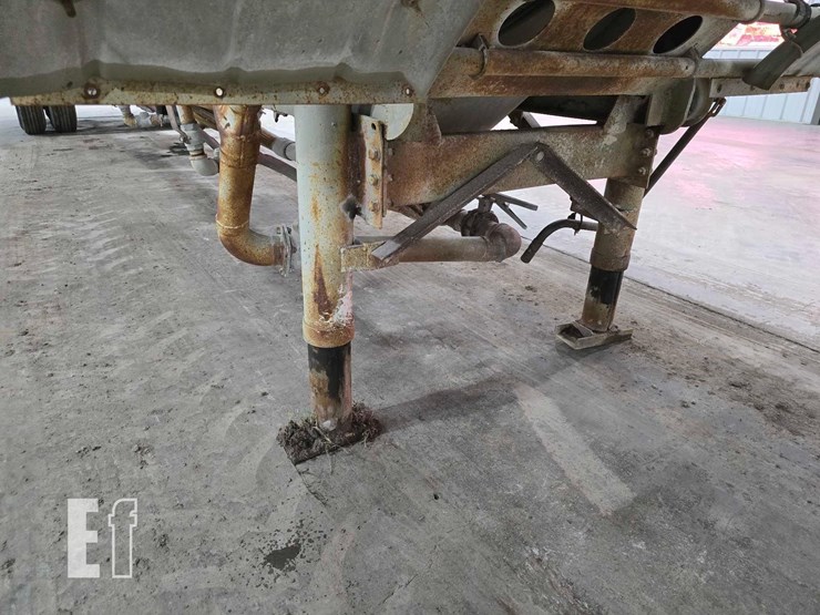 41-foot-tank-trailer-image-15