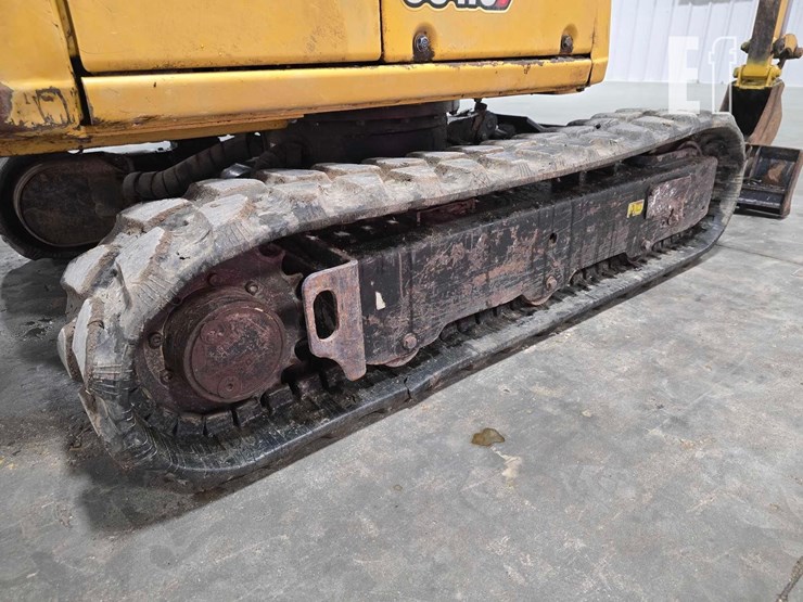 2021-caterpillar-301.8-image-27