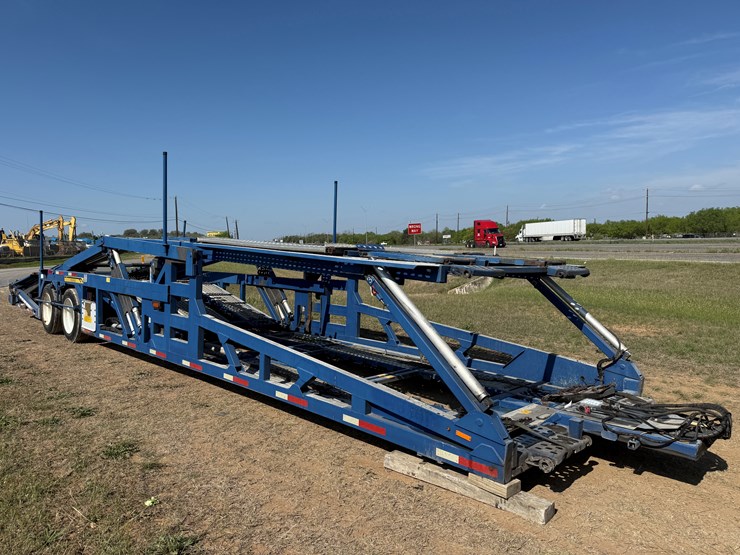 2015-cottrell-car-hauler-image-3