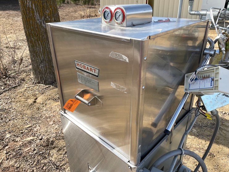 #3975-•-hobart-commercial-dish-washer-image-13