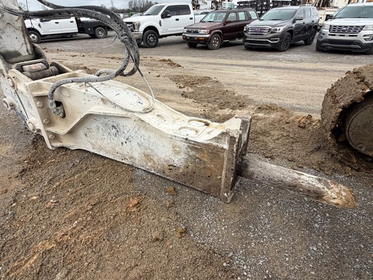 2022-volvo-ec300el-image-15