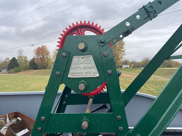 1935-ford-wrecker-image-38