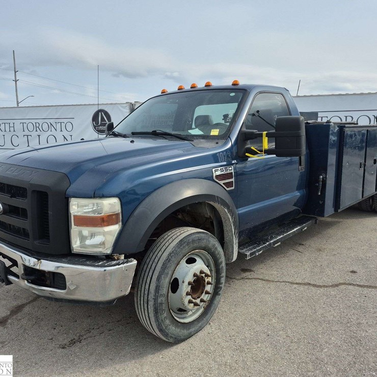 2008 FORD F550