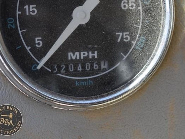 1988-ford-l8000-image-48