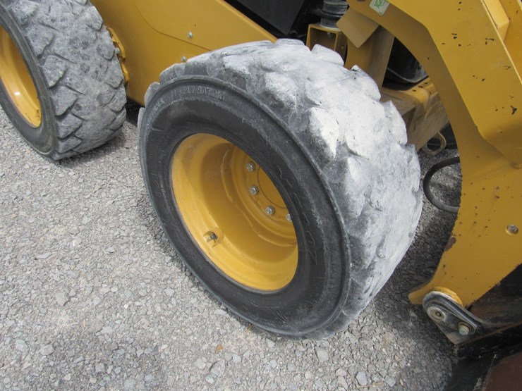 caterpillar-262d-image-19