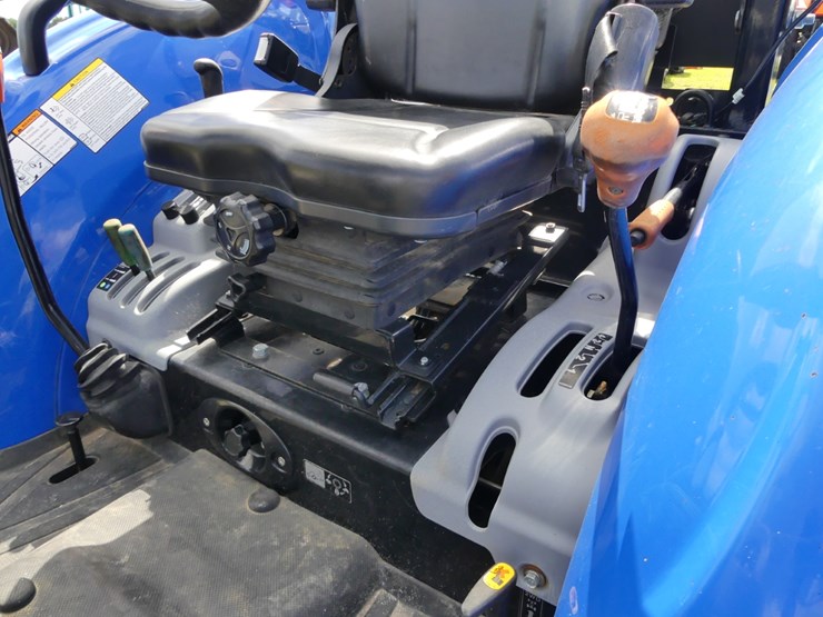 2022-new-holland-boomer-45-image-10